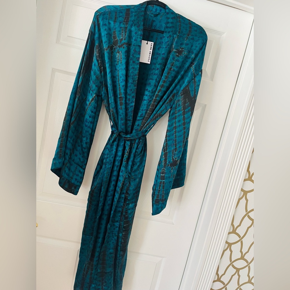 TURQUOISE SMOOTH OPERATOR SILK LUXURY KIMONO - Picture 11 of 13